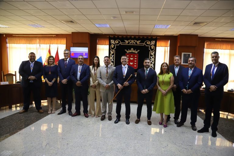 GRUPO-DE-GOBIERNO-CABILDO-LANZAROTE