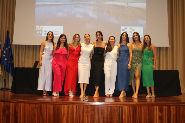 EIR-de-Enfermeria-homenajeadas-durante-el-acto