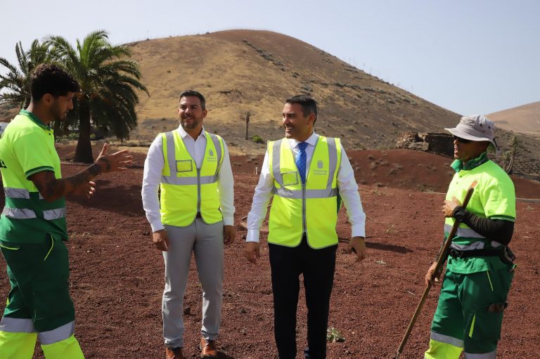 LIMPIEZAS-MARGENES-VIAS-LANZAROTE-2