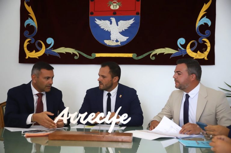 PRIMERA-VISITA-CABILDO-A-ARRECIFE-2