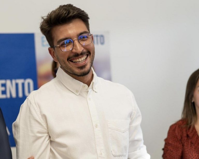 d88411ce-10b3-49c5-9a54-2ee9a8f5dd5a