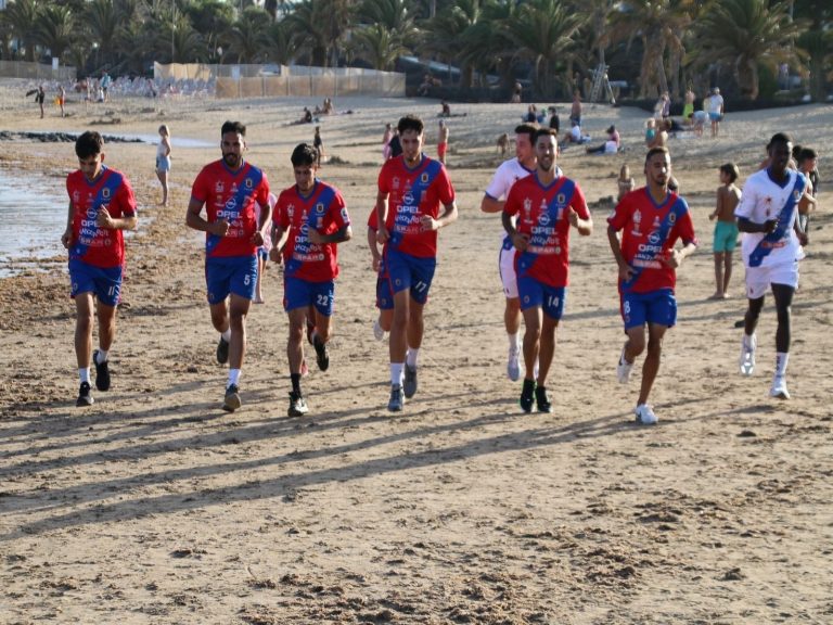 ENTRENAMIENTO-EN-LA-PLAYA-1
