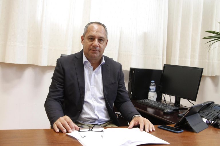 El-consejero-de-Deportes-Juan-Monzon