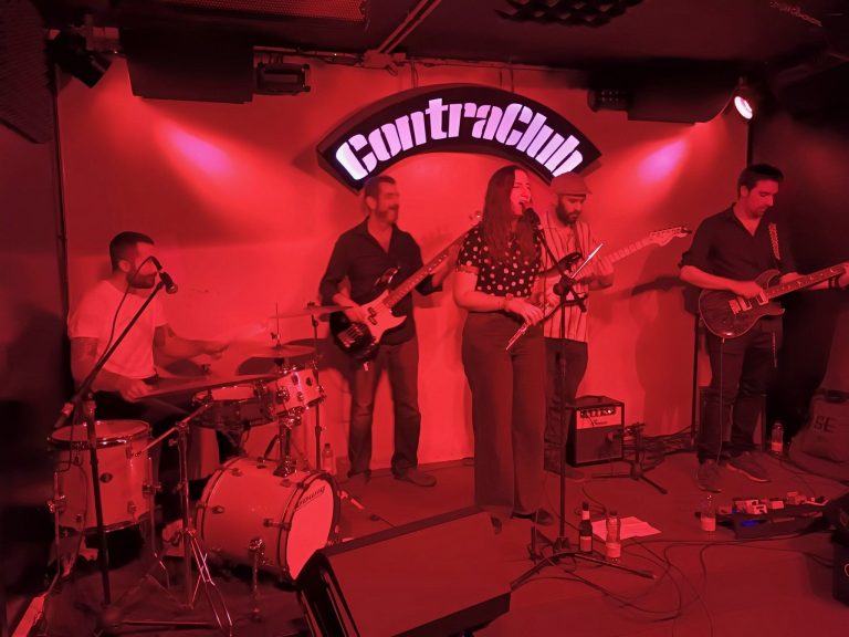 Concierto-de-Elena-and-Brothers