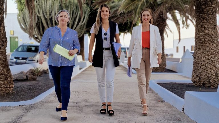 Concejalas-Angela-Canavera-Jenifer-Galan-y-Sabina-Vizcaino