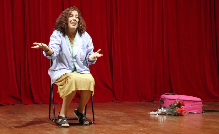 Monologo-Basta-de-flores