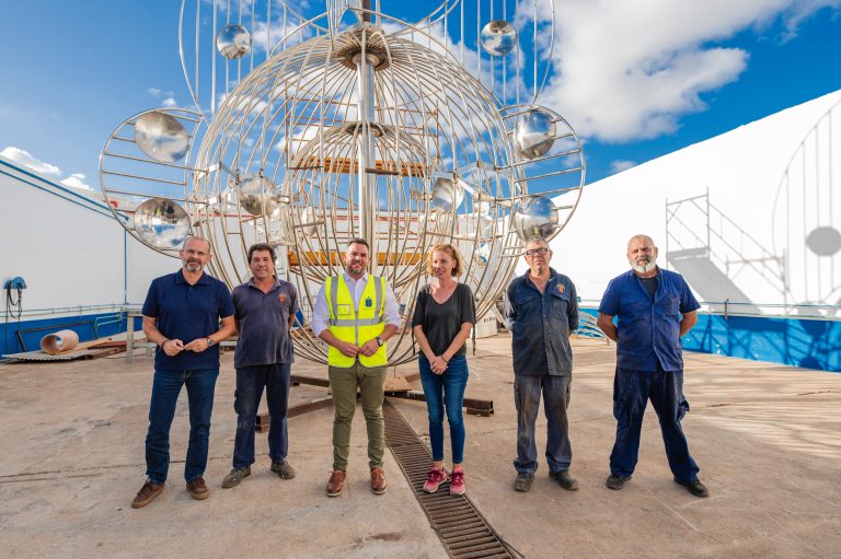 Visita-de-Jacobo-Medina-al-Parque-Movil-3