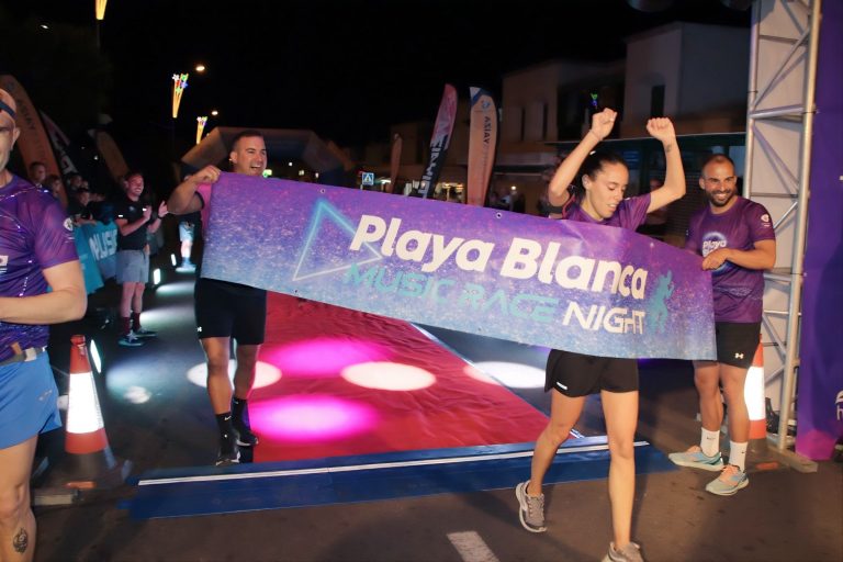 llegada-a-meta-Raquel-Salvador-ganadora-10-km