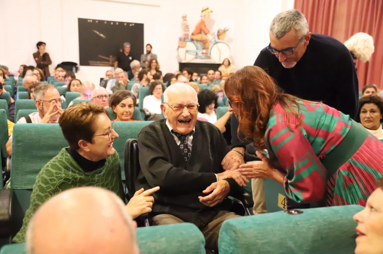 DOCUMENTAL JAVIER REYES 1