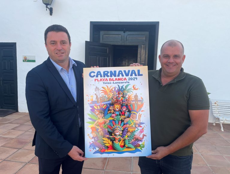El-alcalde-y-el-concejal-de-Festejos-presentan-el-cartel-del-Carnaval-de-Playa-Blanca-2024