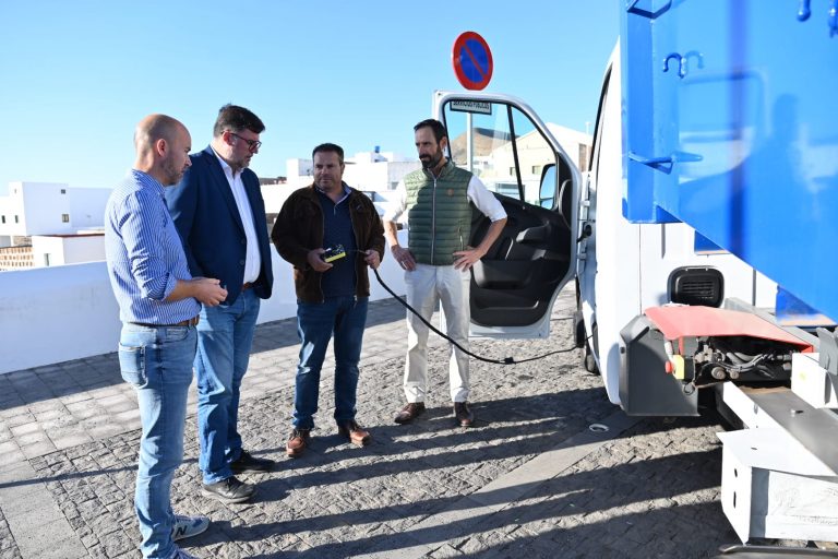 Nuevo-vehiculo-San-Bartolome-2-1