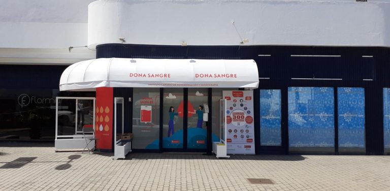 Punto-de-donacion-del-ICHH-en-el-CC-Deiland