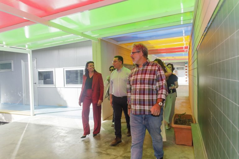 Visita-Consejero-Educacion-Poli-Suarez-IES-Teguise-CEIP-Costa-12_1_2023-WEB-29