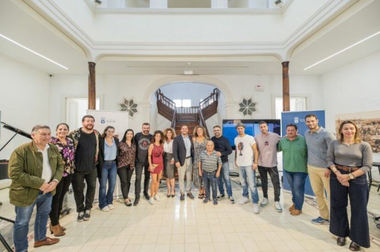 7aa2ee2c-aa0c-4a10-acbf-f5933fc483cc