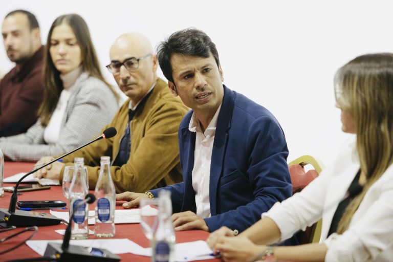 Concejales-PSOE-en-pleno-Teguise