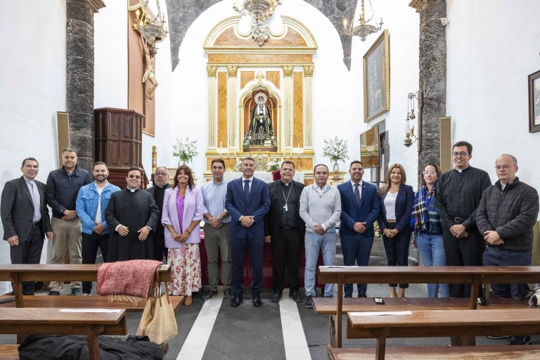 2024-05-27_Presentacio?n bajada de la Virgen de los Dolores a Arrecife-1
