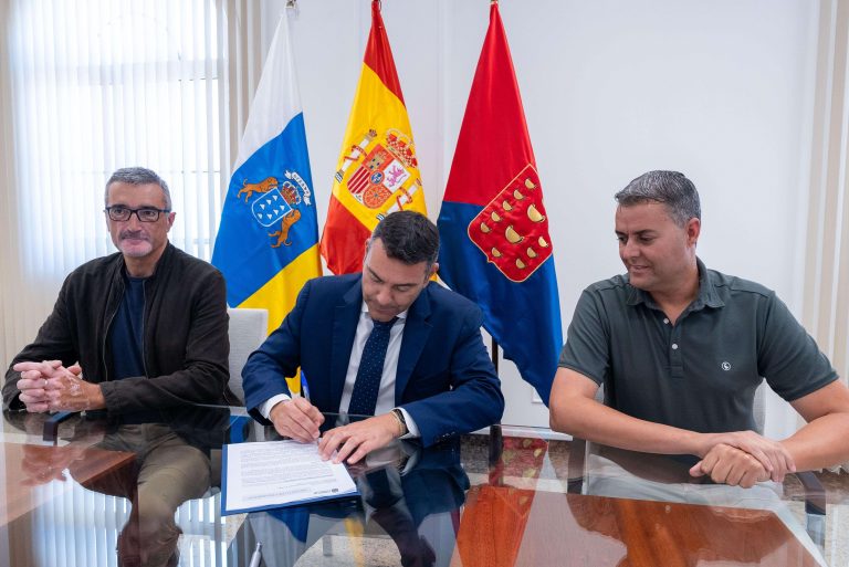 Firma Declaración Emergencia Social (1)