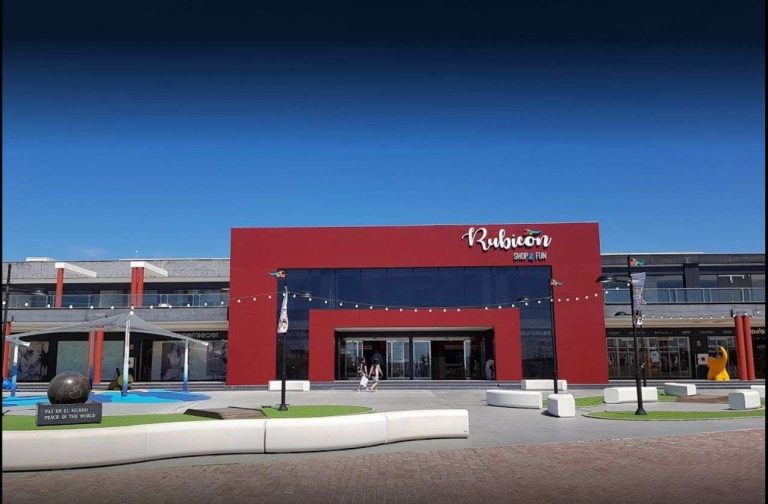 Imagen centro comercial El Rubicón