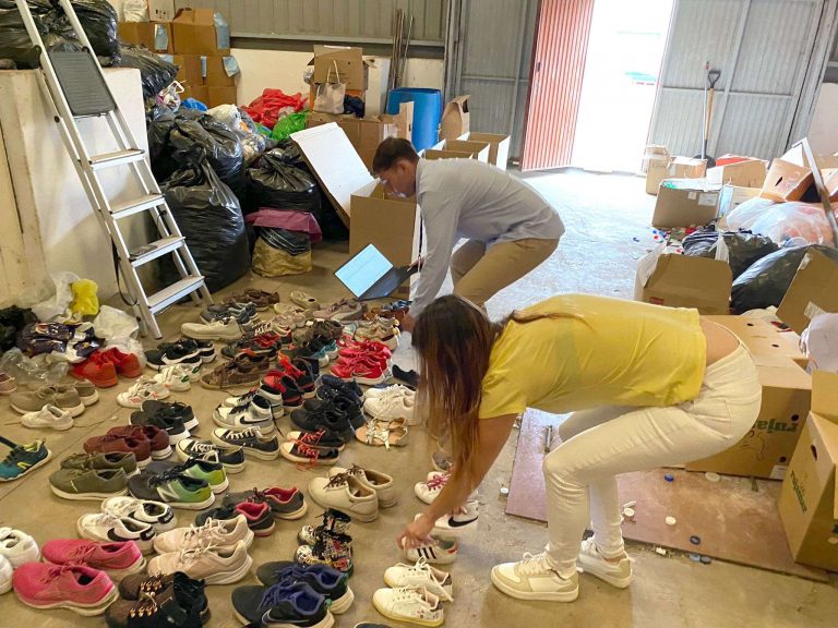 Zapatillas solidarias (2)