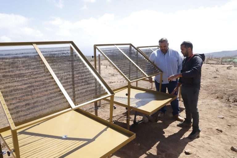 COLOCACIÓN CAPTADORES DE BRUMAS (15)