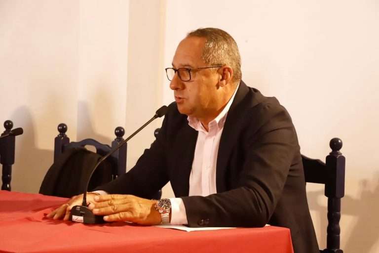 El consejero de Deportes, Juan Monzón