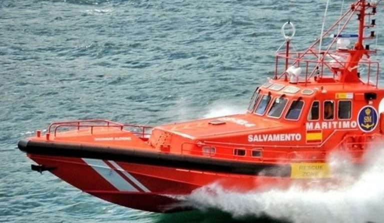 imagen-de-salvamento-maritimo