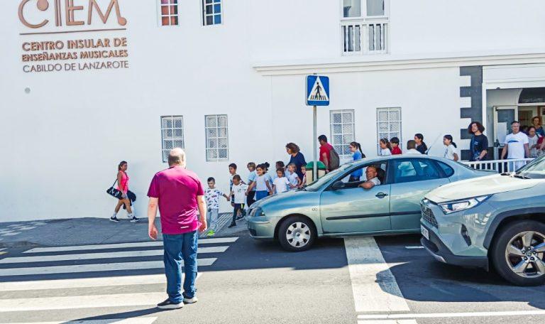 FACHADA CIEM CABILDO LANZAROTE