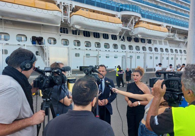 58ee8c4b-71a9-4ac3-93d1-7f8f41f2674f