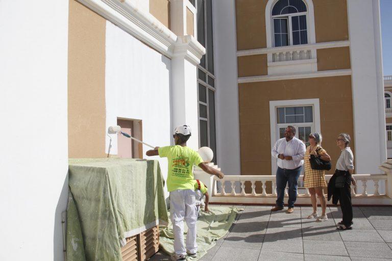 PINTURA DE BLANCO EL CABILDO (8)