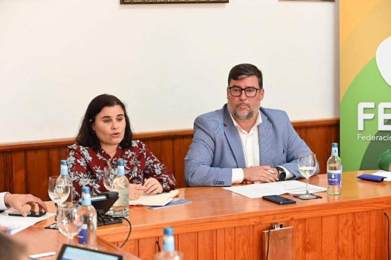 San Bartolomé refuerza su compromiso con la seguridad con la adhesión al Convenio de Colaboración con la Policía Canaria