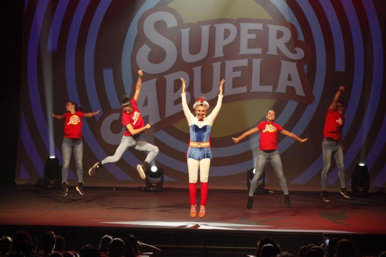 TEATRO SUPER ABUELA (25)