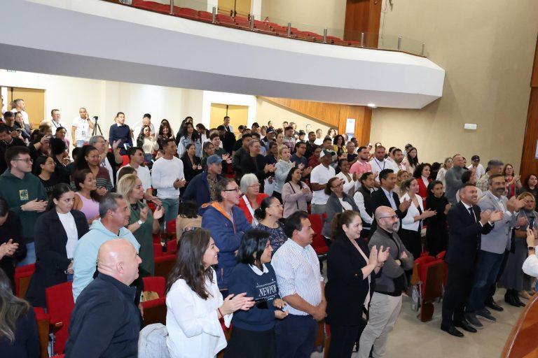 1ER ENCUENTRO ENTRE PROFESIONALES, EMPRENDEDORES LATINOAMERICANOS Y CABILDO DE LZTE (12)