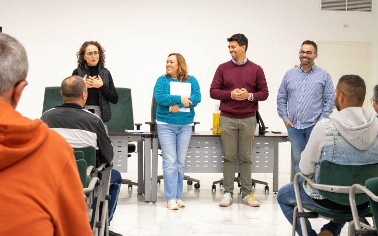 Contratacion 12 personas desempleadas (2)