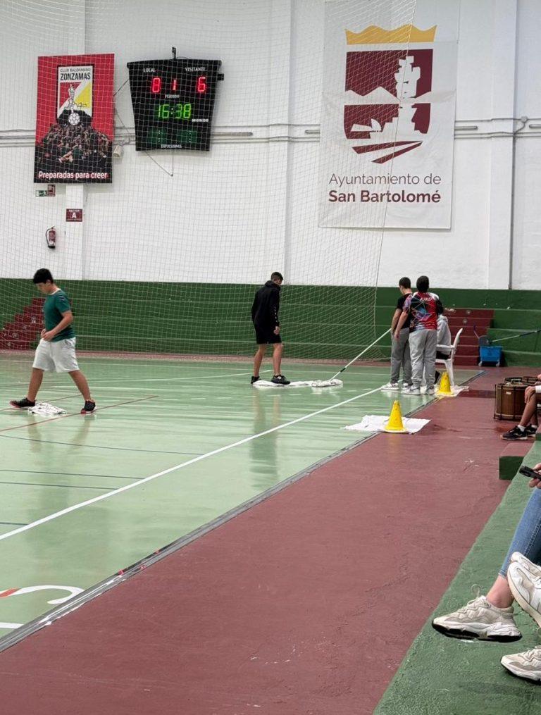 DE NUEVO LAS GOTERAS EN EL PABELLON DE SAN BARTOLOMÉD