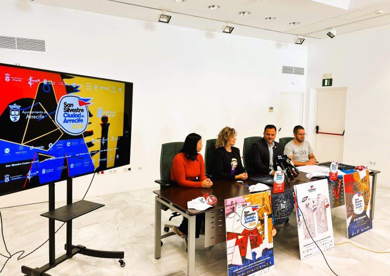 El alcalde Yonathan de León y la concejala de Deportes, Eli Merino, presentan la San Silvestre Ciudad de Arrecife 2024” y la Swim Silvestre