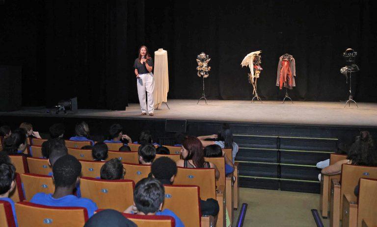 TEATRO LA LOCA HISTORIA DE LA LITERATURA - (4)