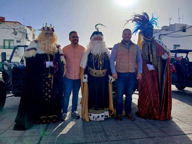 Los Reyes Magos recorren los barrios (1)