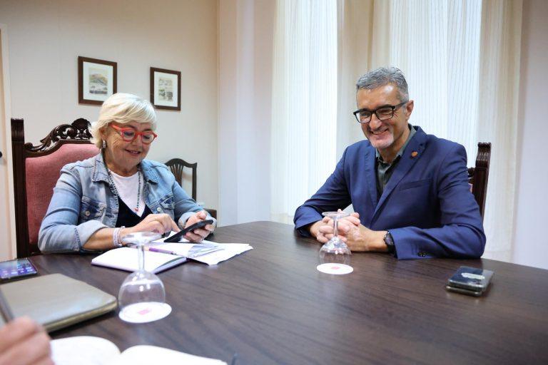 Reunión Marci Acuña y Ana Brito (ICI)