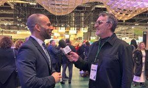 Daniel Medina y Paco Robayna, en FITUR 2025.