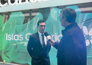 Héctor Fernández y Paco Robayna, en FITUR 2025.