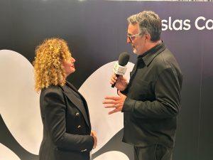 Eli Merino y Paco Robayna, en FITUR 2025.