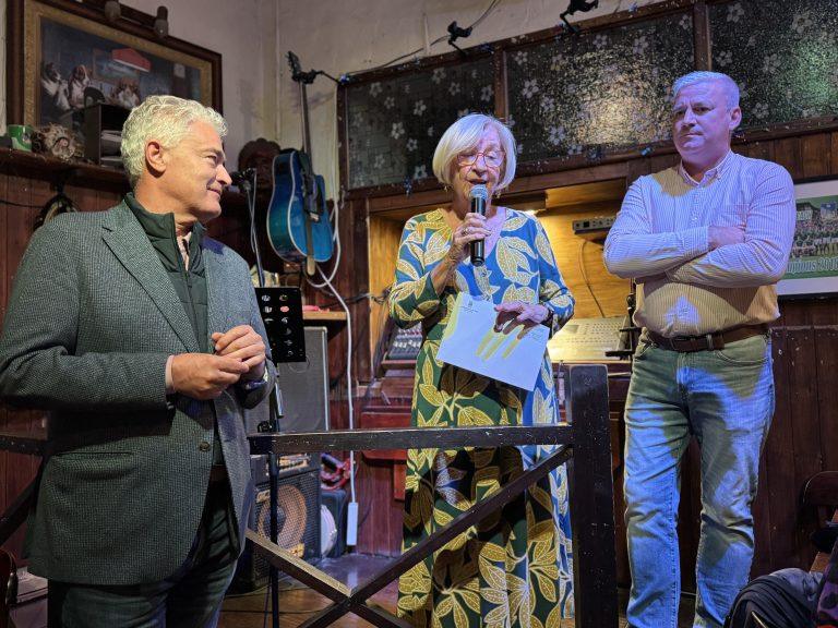 Empresarios irlandeses de Puerto del Carmen y el alcalde José Juan Cruz