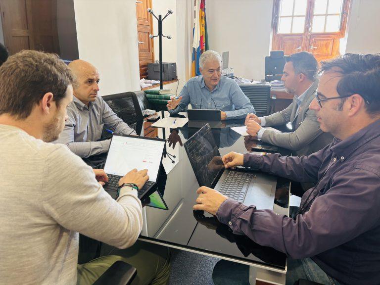 El Ayuntamiento de Tías y el Cabildo avanzan en la mejora de las carreteras del municipio