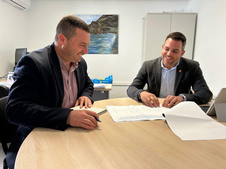 Óscar Noda y Jacobo Medina durante la reunión