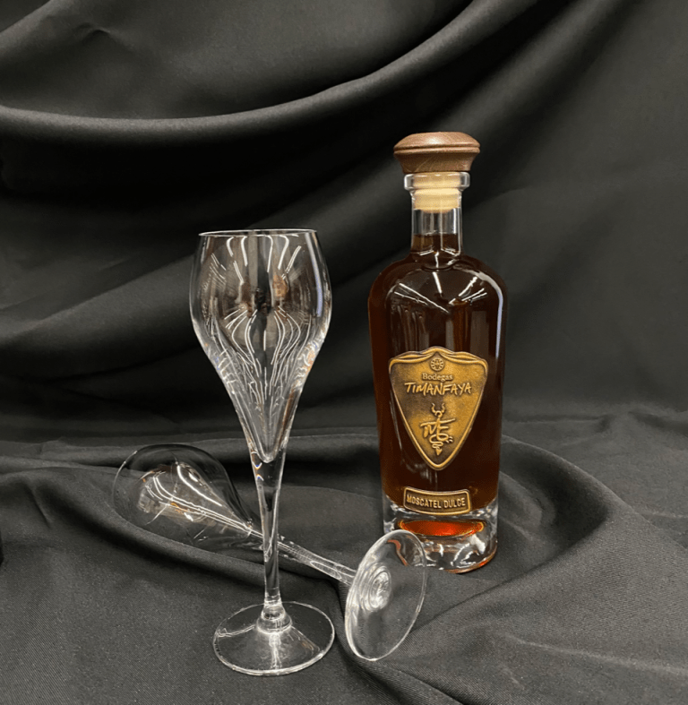 Bodegas Timanfaya premiada con un Bacchus de un Oro en la edicio?n 2025