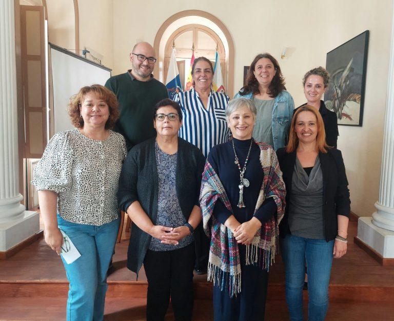 Plantilla administrativa Haría