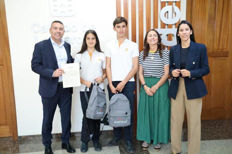 Recepción Estudiantes Premios Qué es el REF para ti (2)