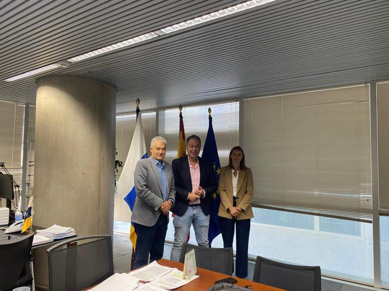 Reunión con director ICVivienda