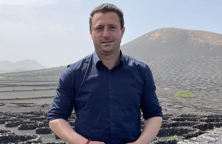 oscar-noda-alcalde-de-yaiza