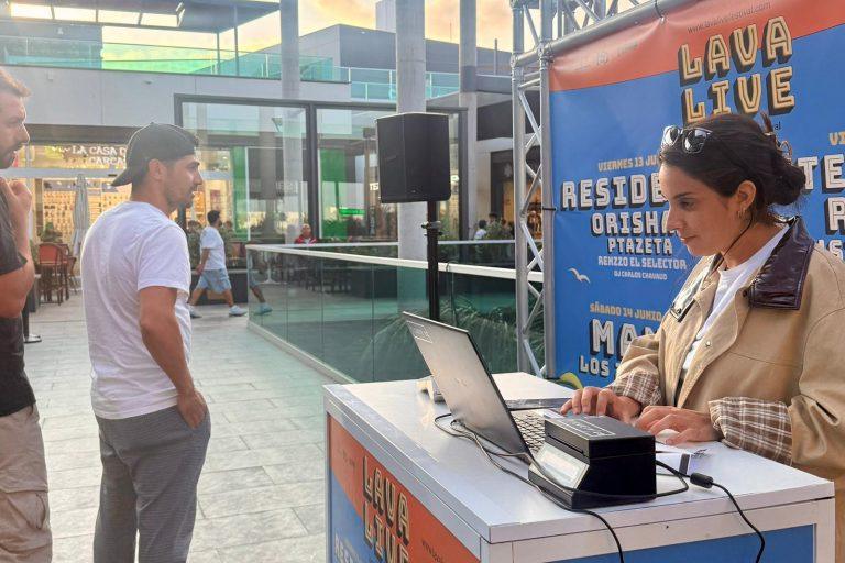 Lava Live Fest OPen Mall Lanzarote (1)